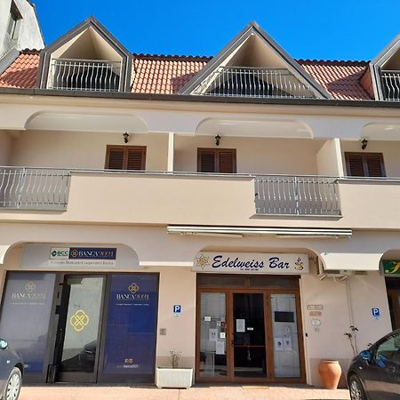 Hotel Edelweiss Laino Borgo 외부 사진
