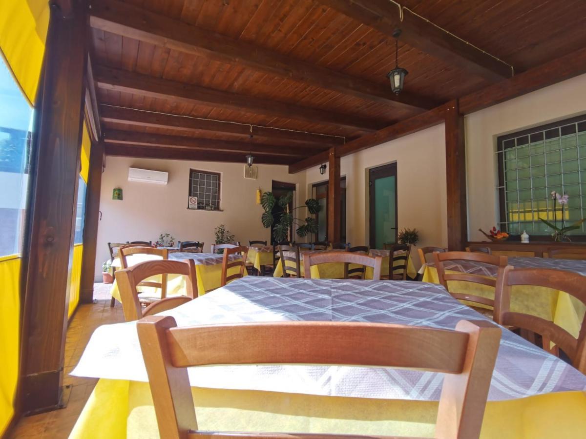 Hotel Edelweiss Laino Borgo 외부 사진