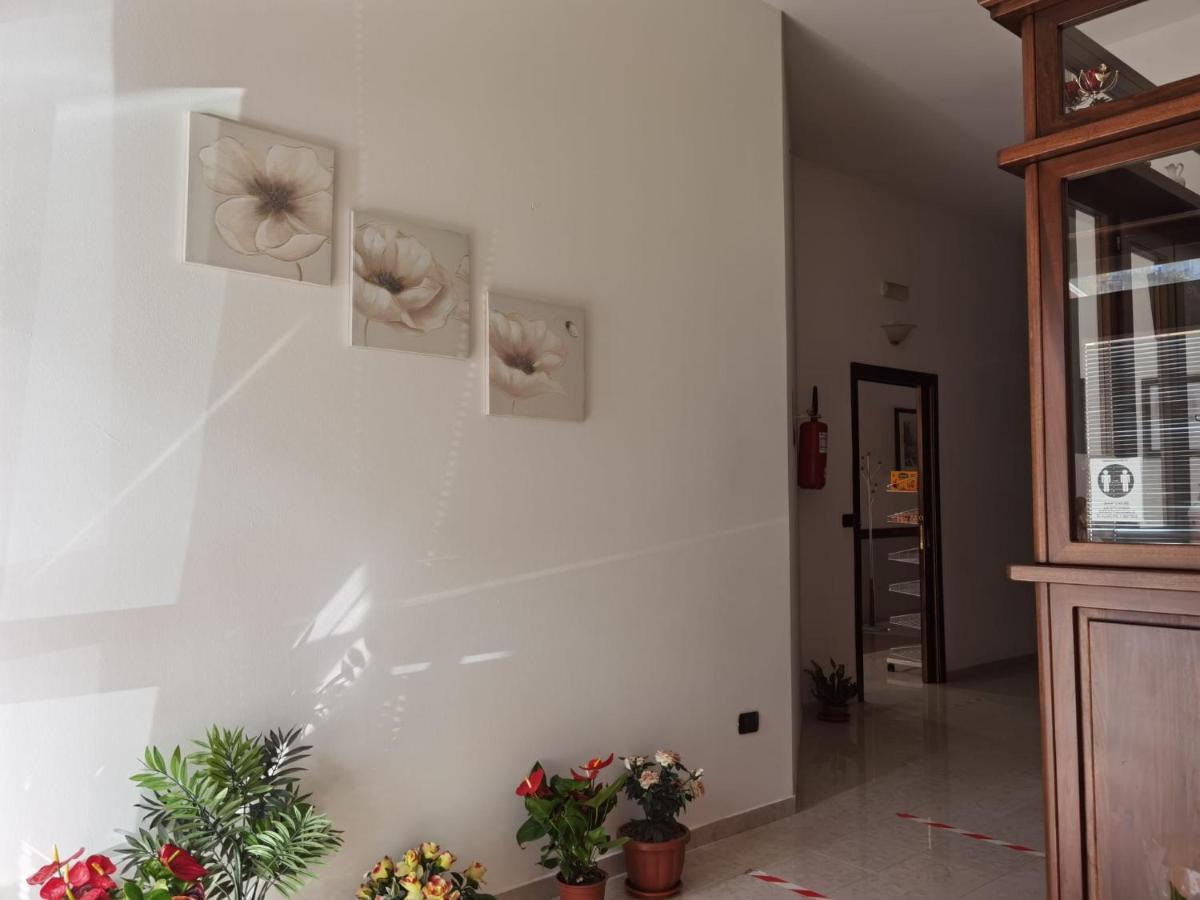 Hotel Edelweiss Laino Borgo 외부 사진