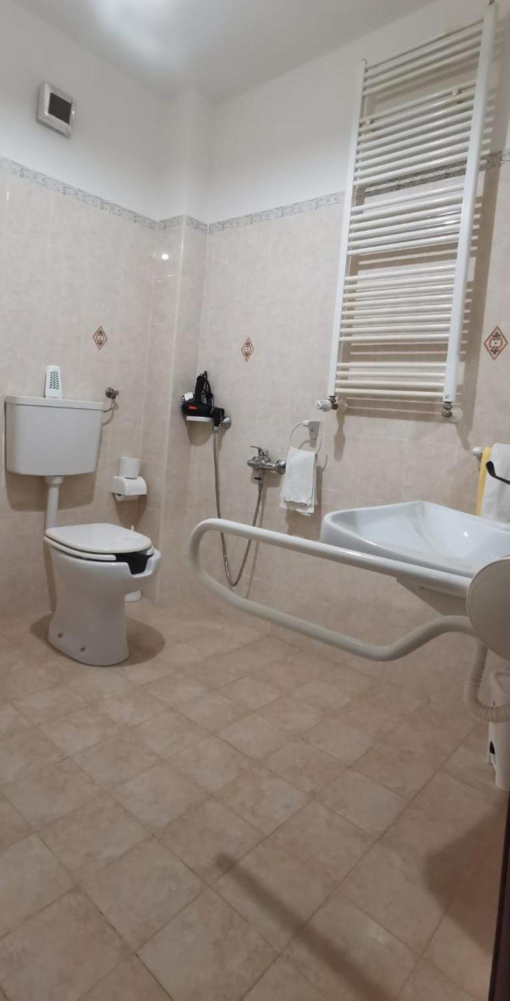 Hotel Edelweiss Laino Borgo 외부 사진