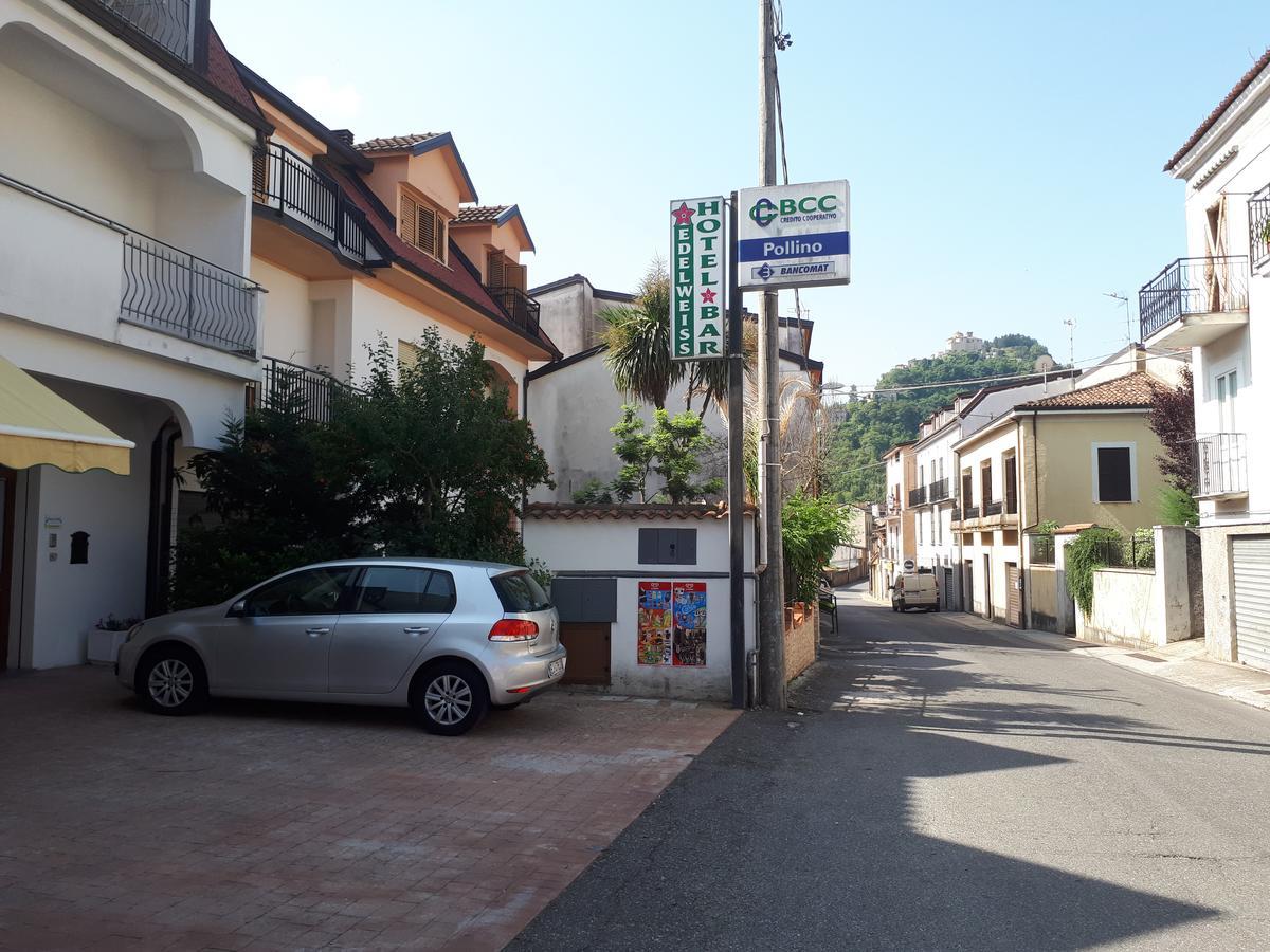 Hotel Edelweiss Laino Borgo 외부 사진