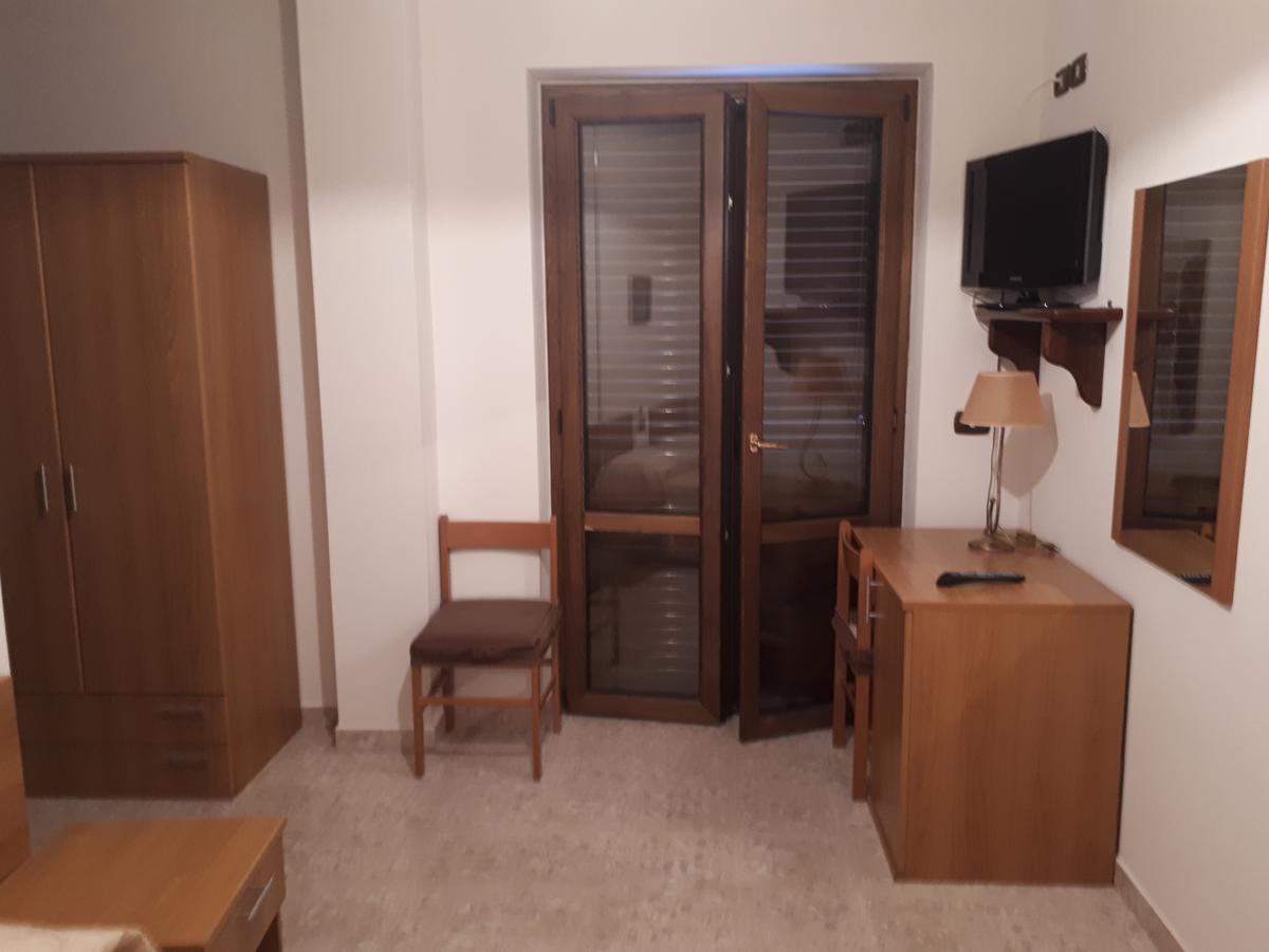 Hotel Edelweiss Laino Borgo 외부 사진